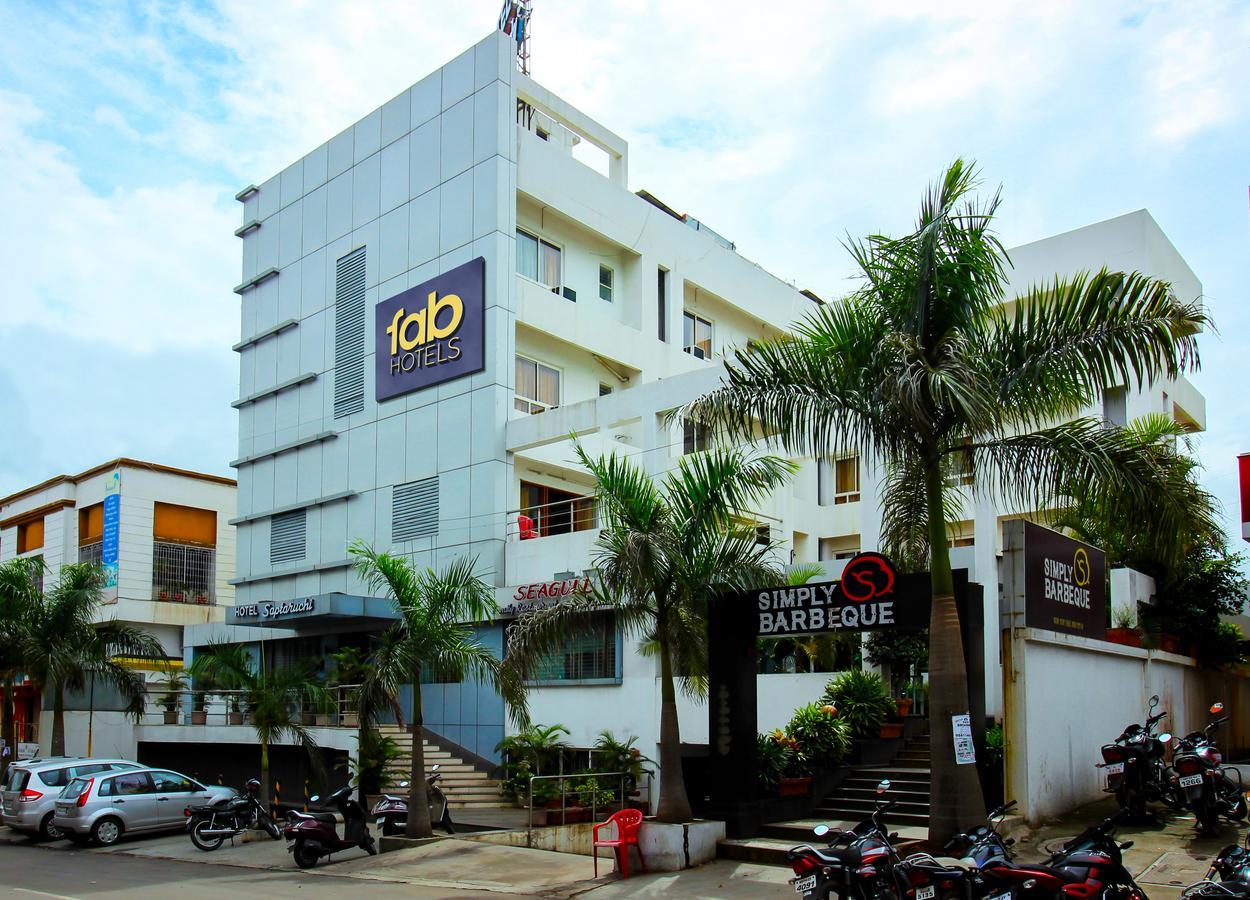 Oyo 24197 Saptaruchi Hotel Pimpri-Chinchwad Buitenkant foto